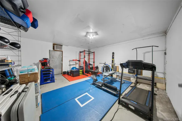 a view of parking area