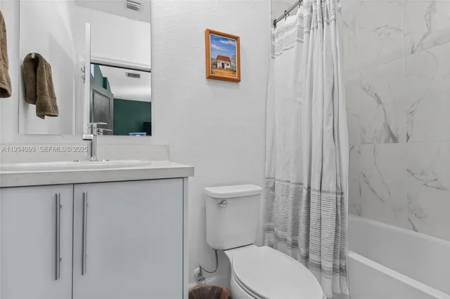 $2,600 | 1270 Northwest 3rd Lane, Florida City, FL 33034