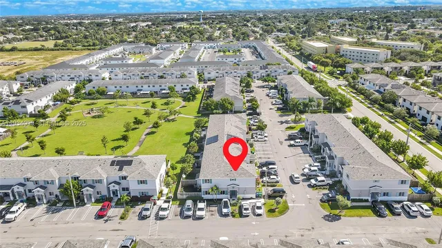 $2,600 | 1270 Northwest 3rd Lane, Florida City, FL 33034