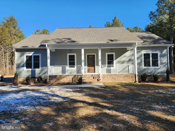$357,700 | 630 Lake View Terrace, Warsaw, VA 22572