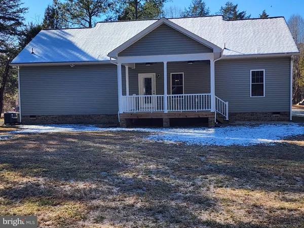 $357,700 | 630 Lake View Terrace, Warsaw, VA 22572