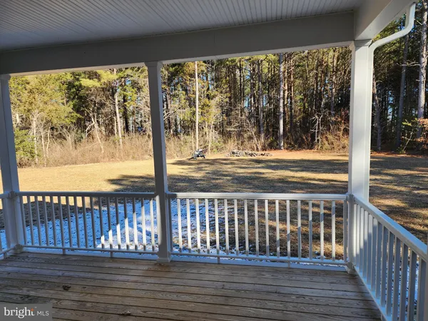 $357,700 | 630 Lake View Terrace, Warsaw, VA 22572