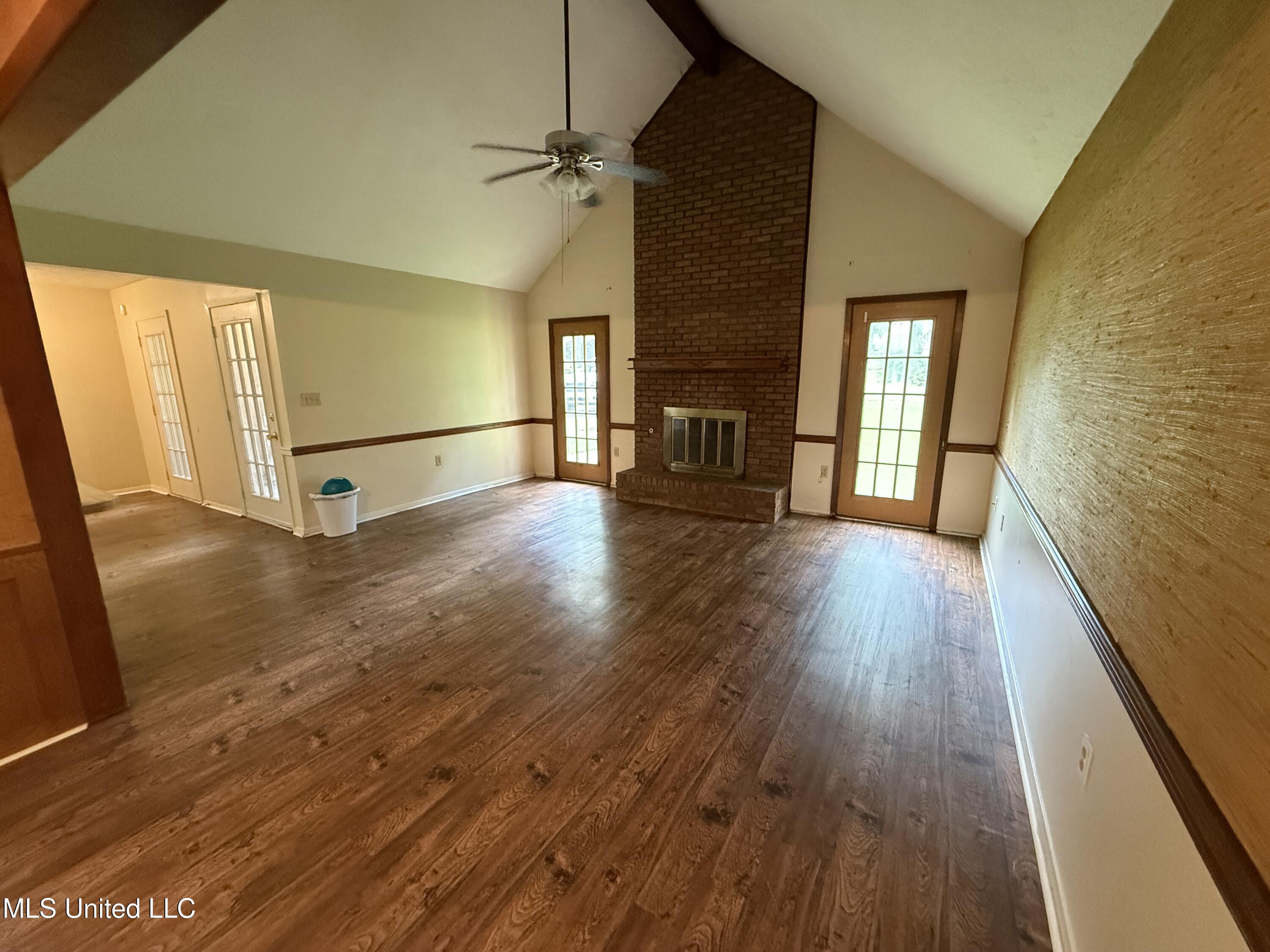 1708 Rosemont Circle Clinton, MS 39056 - Photo 5 of 13 IMG_4165