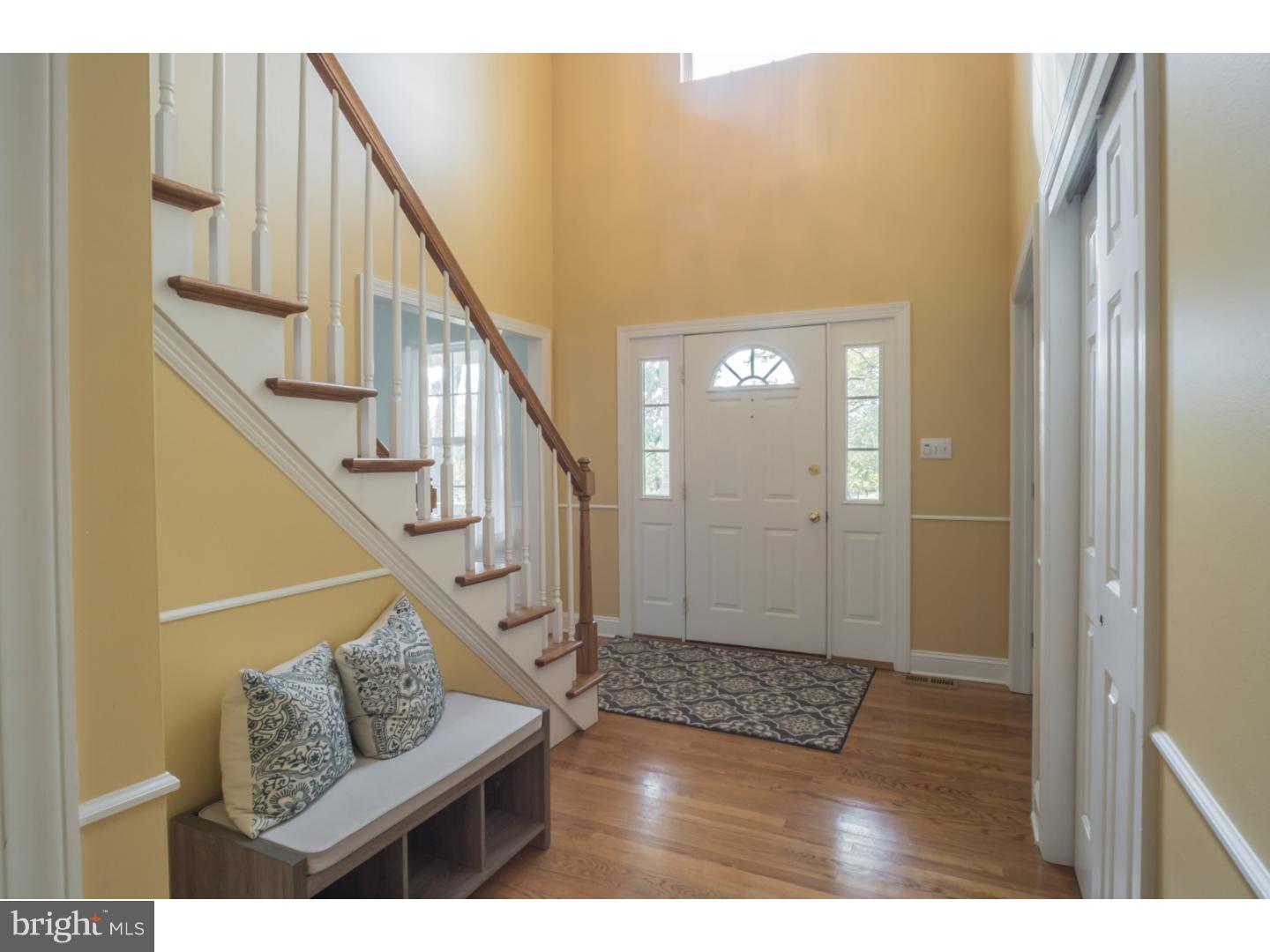 1158 Swamp Road Furlong, PA 18925 - Photo 3 of 22 Foyer