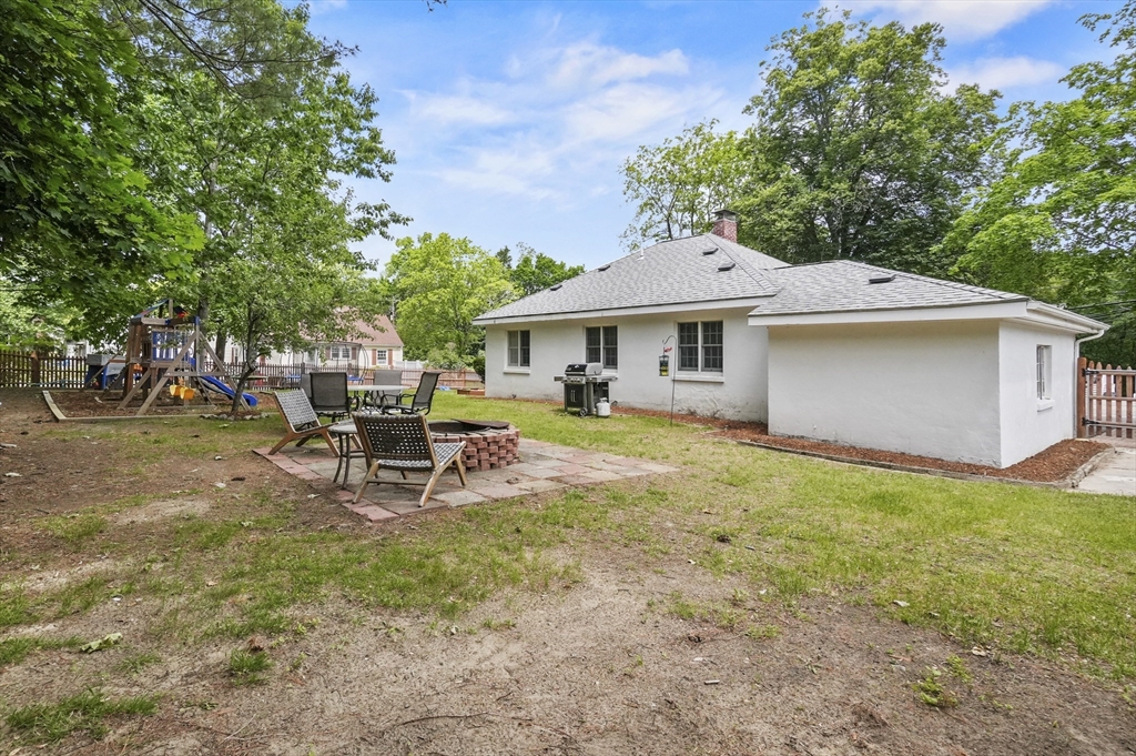 114 Linebrook Road Ipswich, MA 01938 - Photo 25 of 28 Gallery Image 25