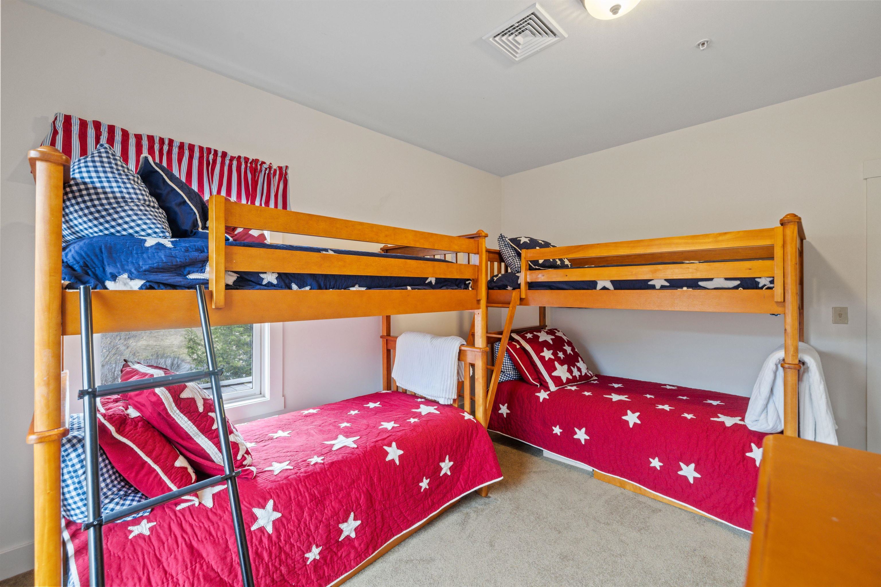 21 Riverside Terrace Drive, Unit 4H Lincoln, NH 03251 - Photo 32 of 38 Gallery Image 32