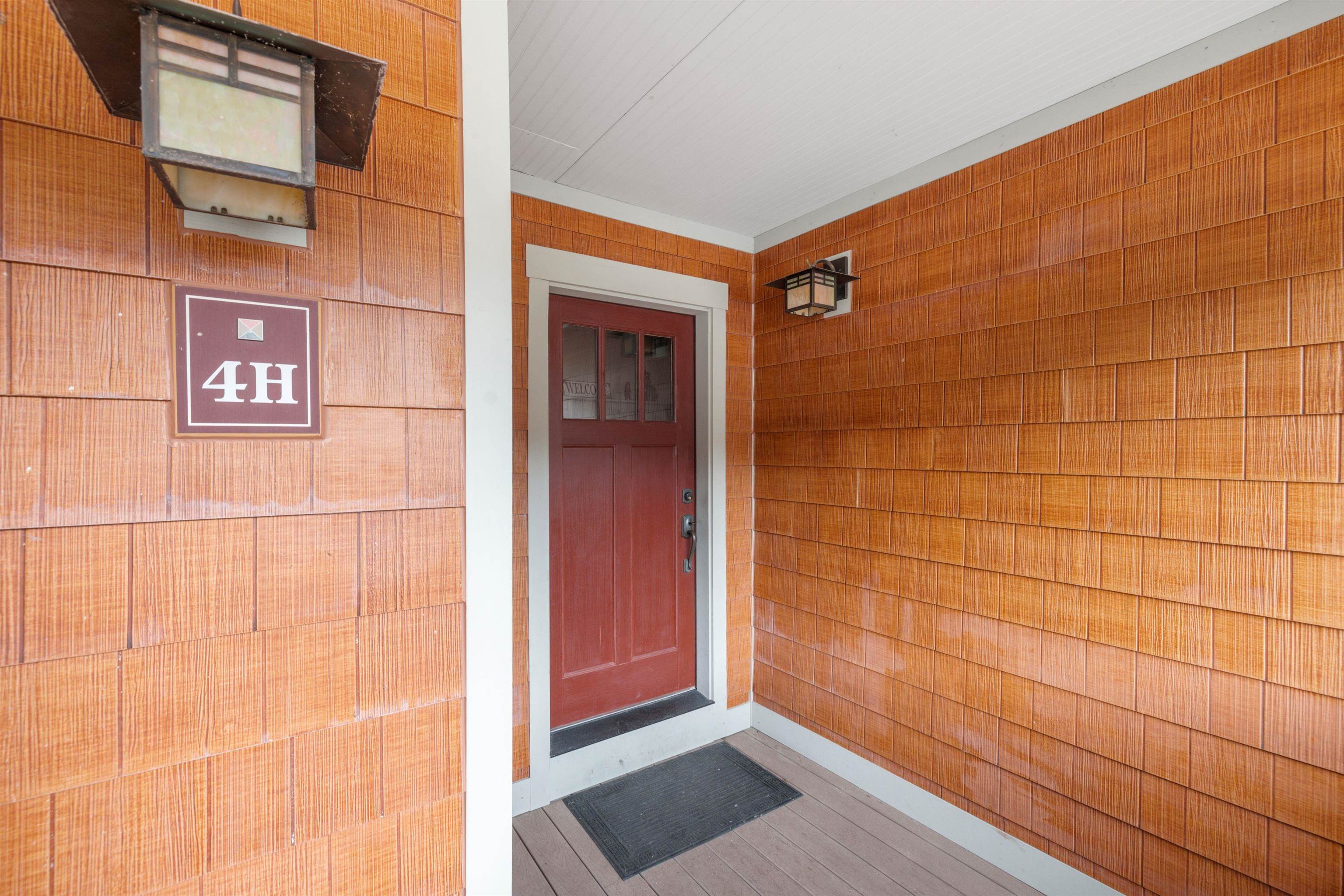 21 Riverside Terrace Drive, Unit 4H Lincoln, NH 03251 - Photo 4 of 38 Gallery Image 4