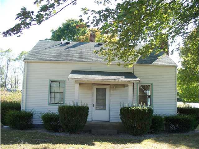 3158 East Blue Ridge Road Shelbyville, IN 46176 - Photo 2 of 10