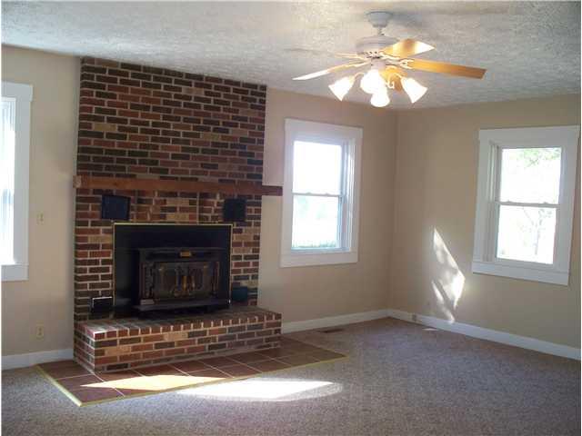 3158 East Blue Ridge Road Shelbyville, IN 46176 - Photo 4 of 10