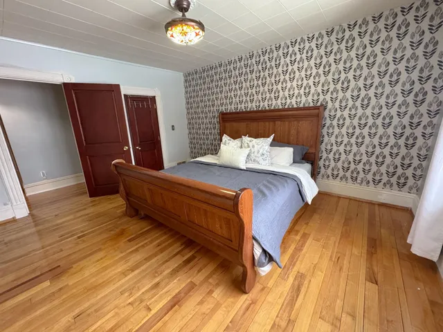 $295,000 | 2102 East 6th Street, Superior, WI 54880