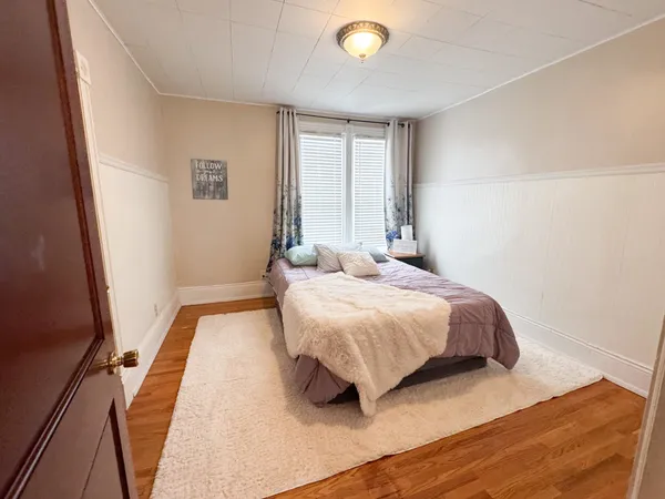 $284,000 | 2102 East 6th Street, Superior, WI 54880