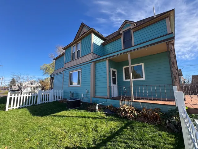$295,000 | 2102 East 6th Street, Superior, WI 54880