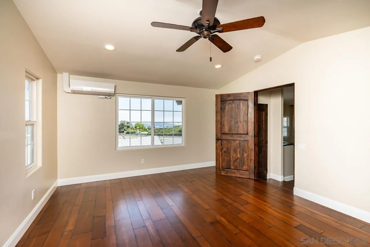 6271 Soledad Mountain Road La Jolla, CA 92037 - Photo 20 of 25