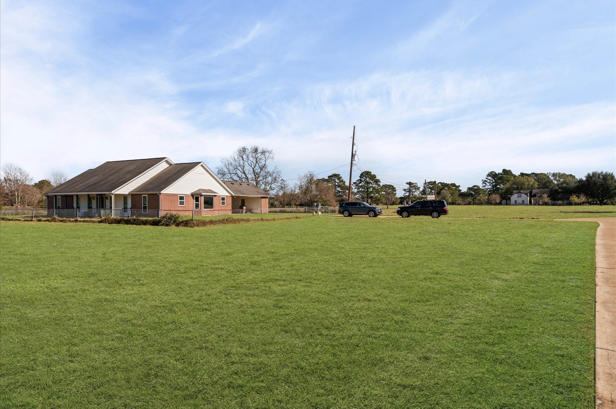 21550-21554 Mueschke Road Tomball, TX 77377 - Photo 4 of 42 Two single-family homes and one guest home on 15 unrestricted acres