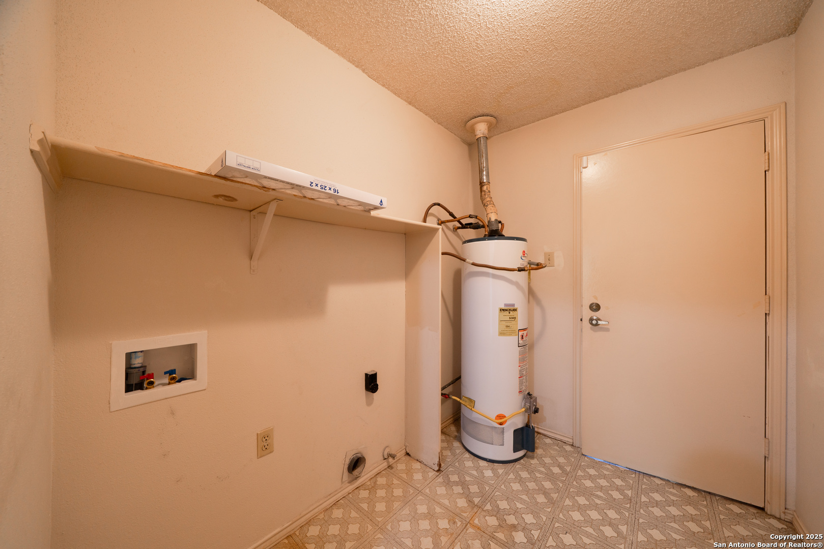 1514 Lochshire Street San Antonio, TX 78216 - Photo 22 of 30 a view of water heater room