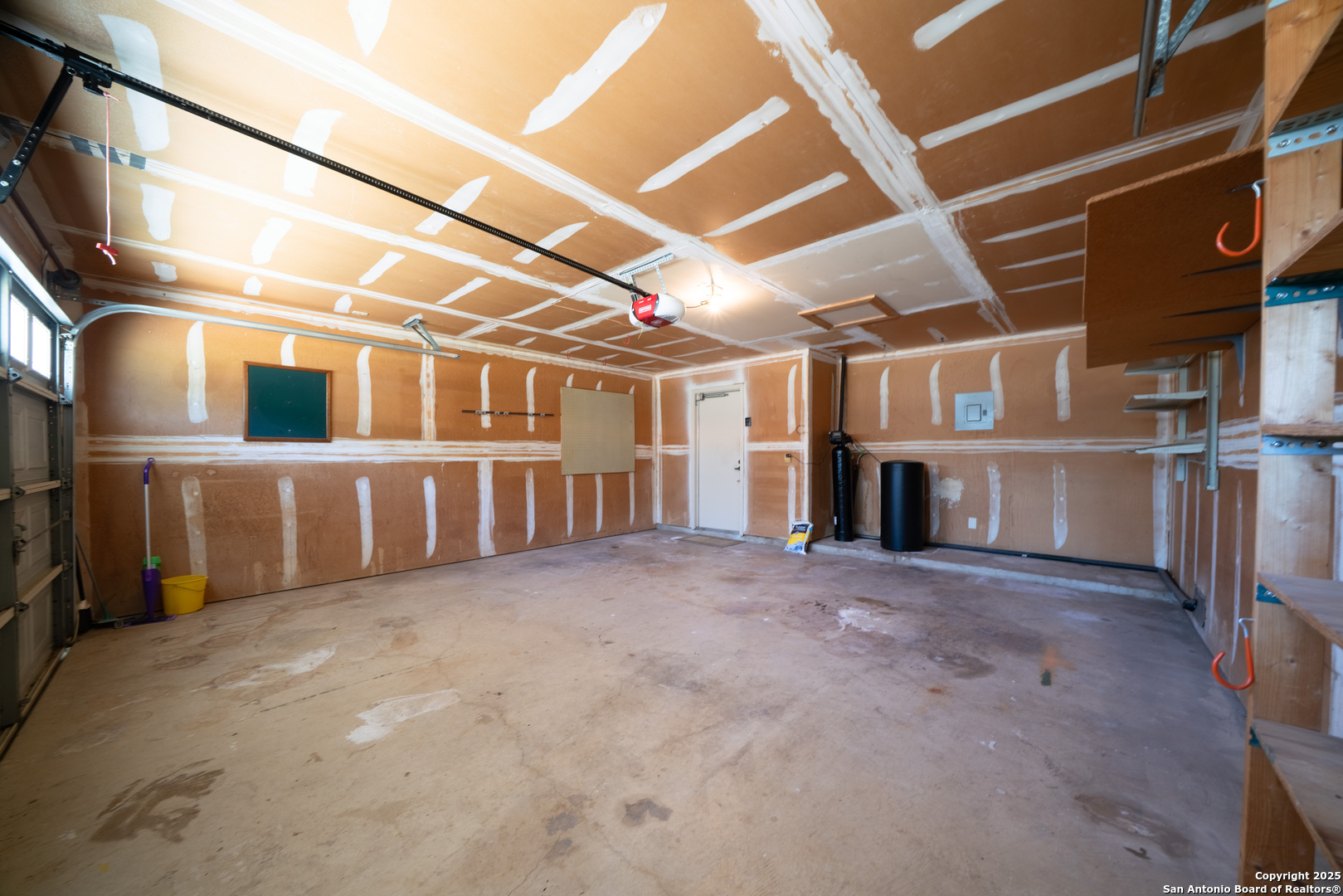 1514 Lochshire Street San Antonio, TX 78216 - Photo 23 of 30 a view of an empty room