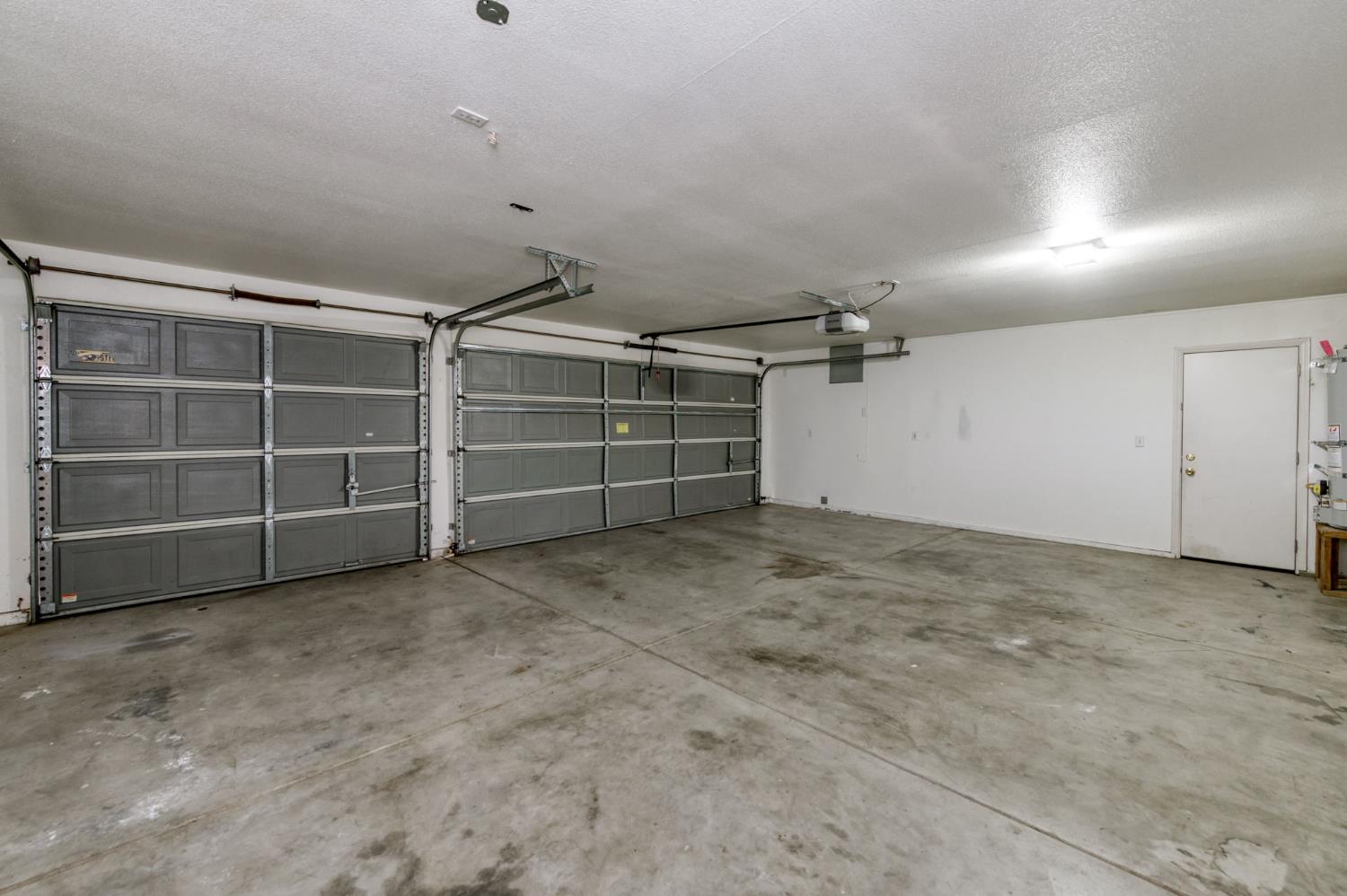 2235 East Lester Avenue Fresno, CA 93720 - Photo 25 of 39