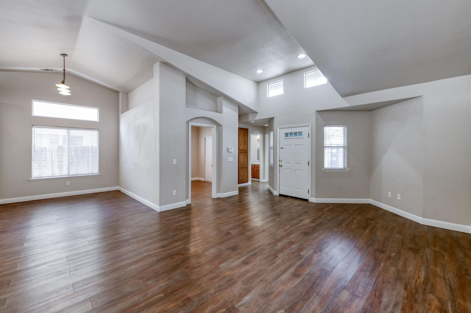 2235 East Lester Avenue Fresno, CA 93720 - Photo 10 of 39