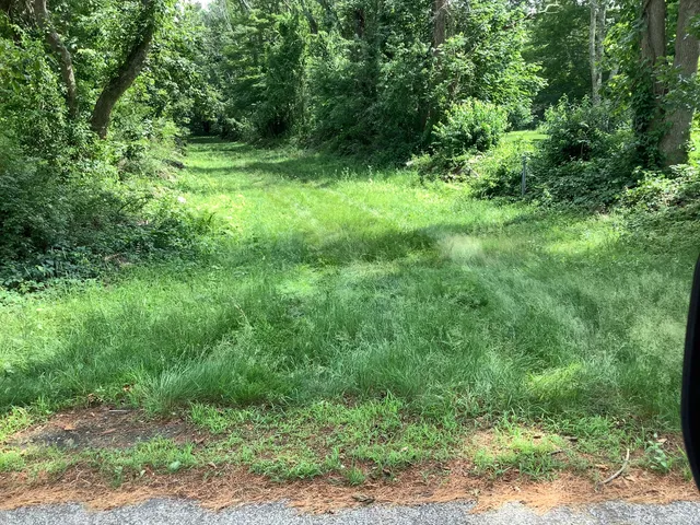 $900,000 | 28 Cemetery Road, Willington, CT 06279