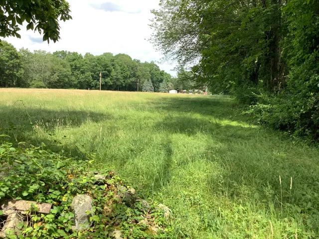 $900,000 | 28 Cemetery Road, Willington, CT 06279