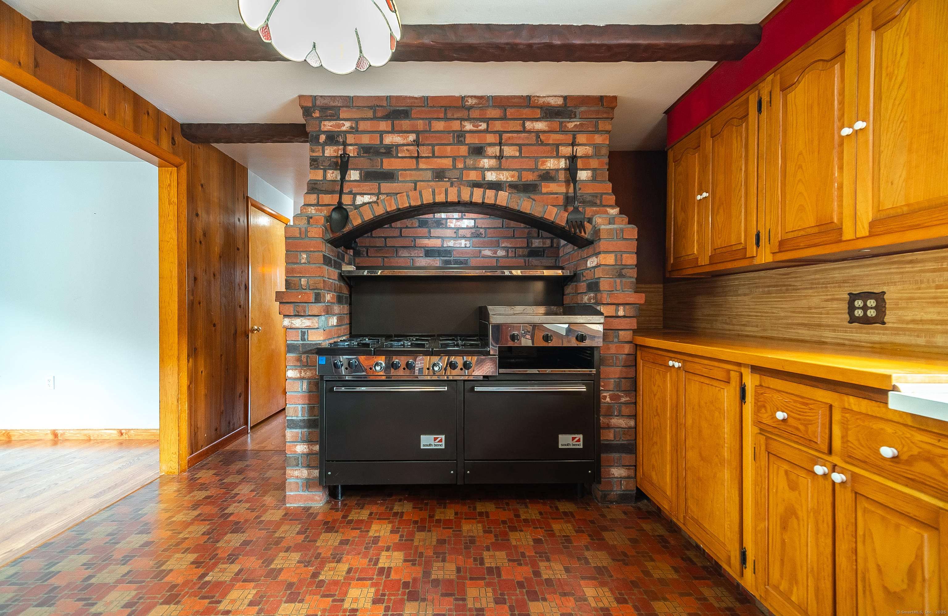 28 Cemetery Road Willington, CT 06279 - Photo 6 of 40