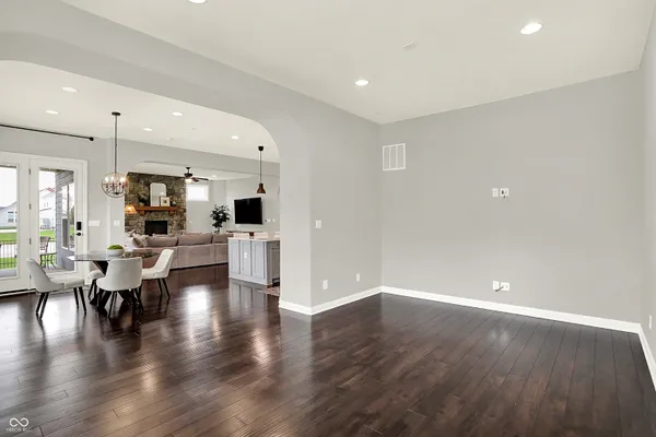 $650,000 | 7539 Sly Fox Drive, Indianapolis, IN 46237