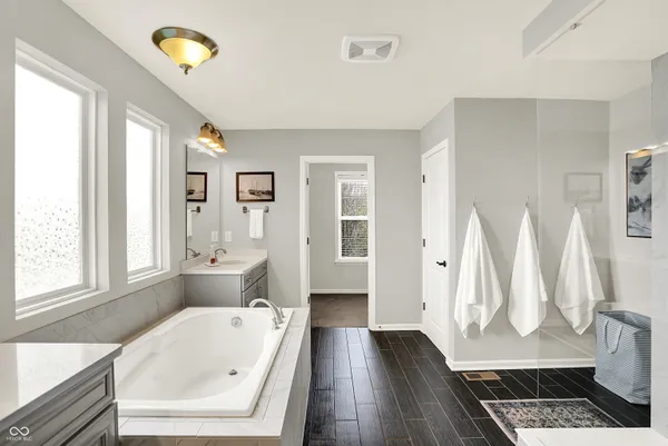 $650,000 | 7539 Sly Fox Drive, Indianapolis, IN 46237