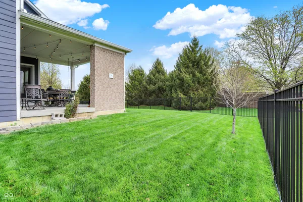 $650,000 | 7539 Sly Fox Drive, Indianapolis, IN 46237