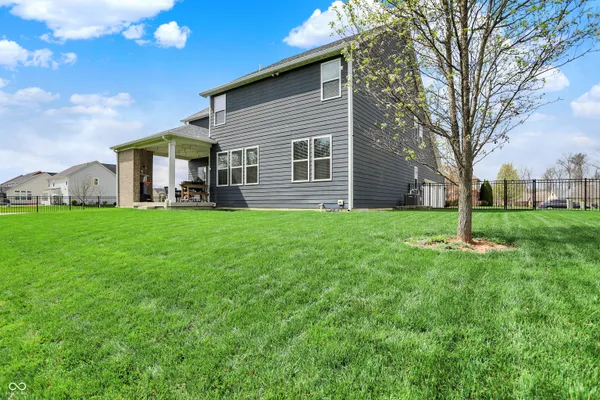 $650,000 | 7539 Sly Fox Drive, Indianapolis, IN 46237