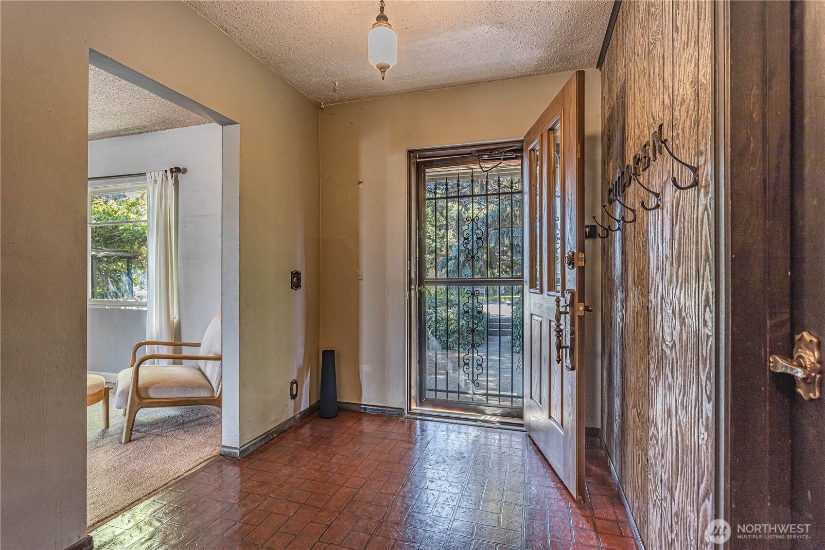1314 Walnut Street Wenatchee, WA 98801 - Photo 3 of 40 a view of a bedroom with furniture and windows