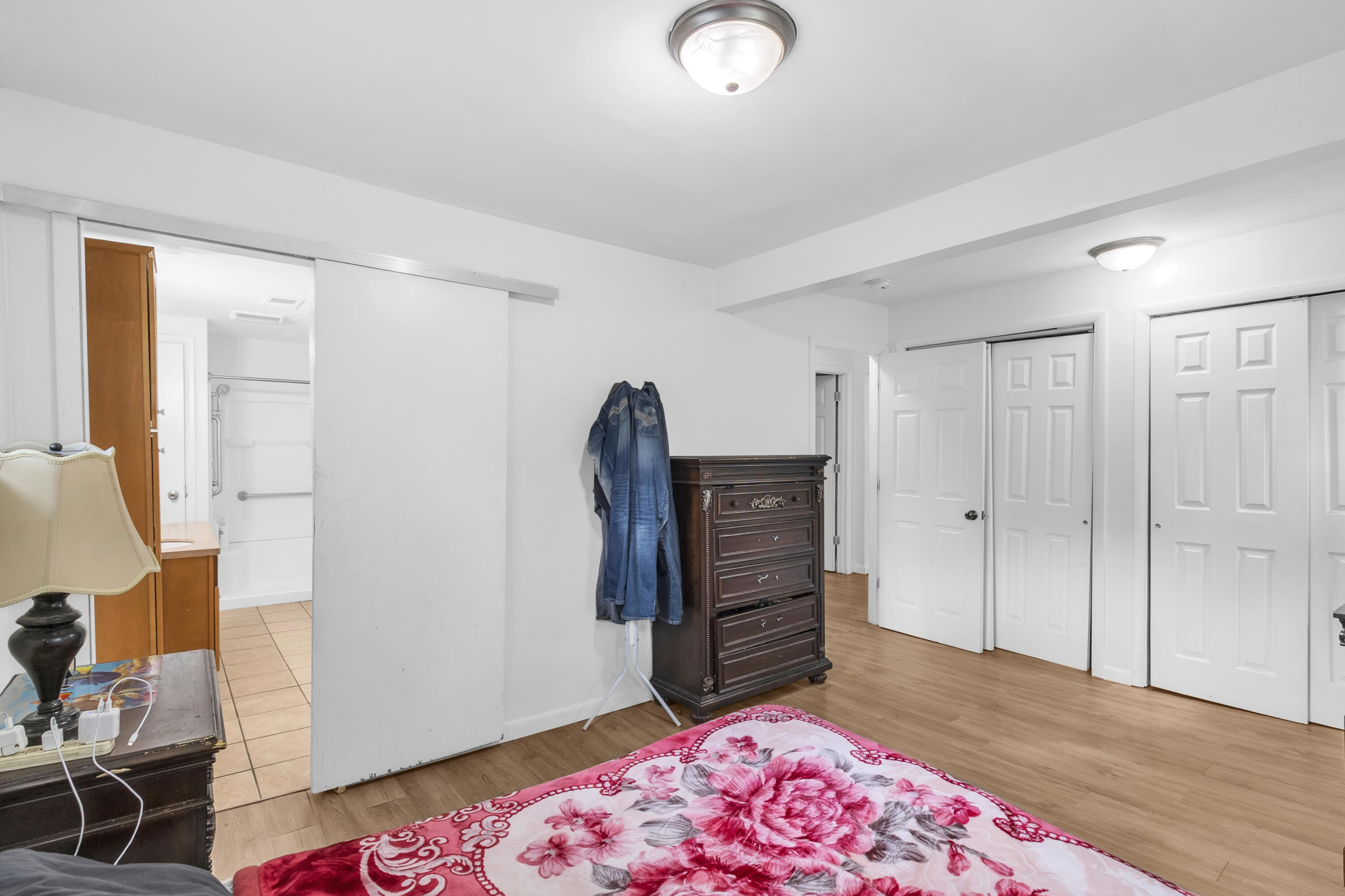 4620 Christiansen Road Lansing, MI 48910 - Photo 8 of 23 IMG_1837