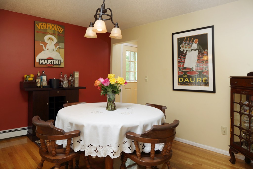 9 Montaup Road Sharon, MA 02067 - Photo 3 of 7 Gallery Image 3