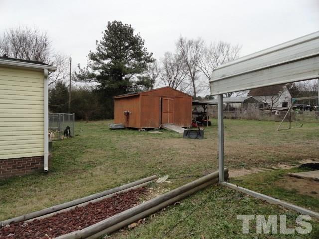 307 Ridge Circle Road Henderson, NC 27537 - Photo 2 of 16 Gallery Image 2
