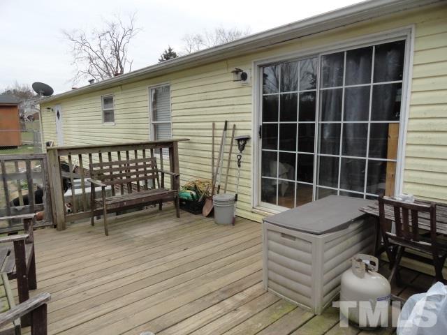 307 Ridge Circle Road Henderson, NC 27537 - Photo 4 of 16 Gallery Image 4