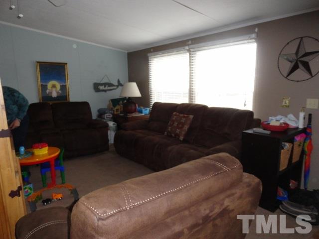 307 Ridge Circle Road Henderson, NC 27537 - Photo 6 of 16 Gallery Image 6