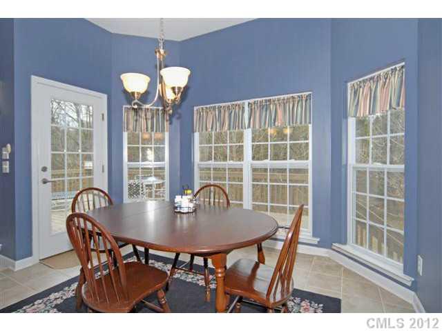 454 Sheltered Cove Court Fort Mill, SC 29708 - Photo 6 of 16