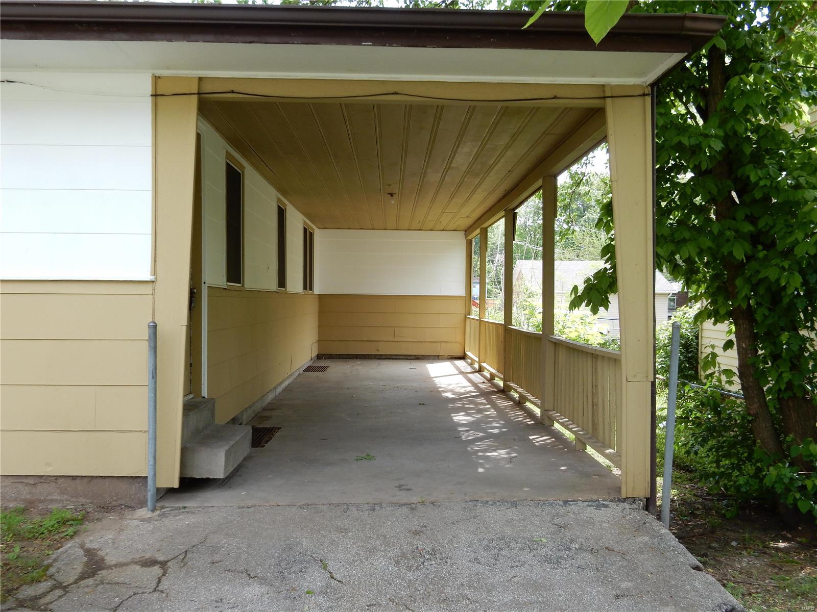 3735 Edmundson Road St. Louis, MO 63114 - Photo 12 of 13 Gallery Image 12