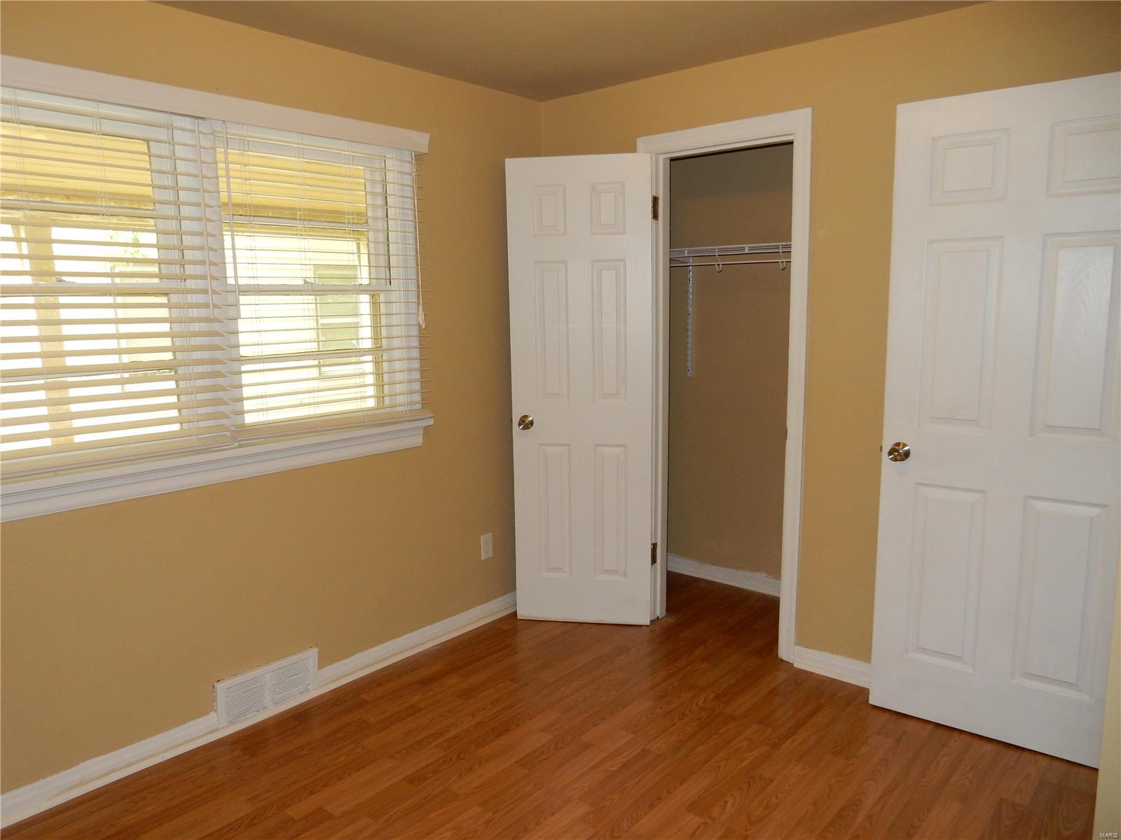 3735 Edmundson Road St. Louis, MO 63114 - Photo 7 of 13 Gallery Image 7