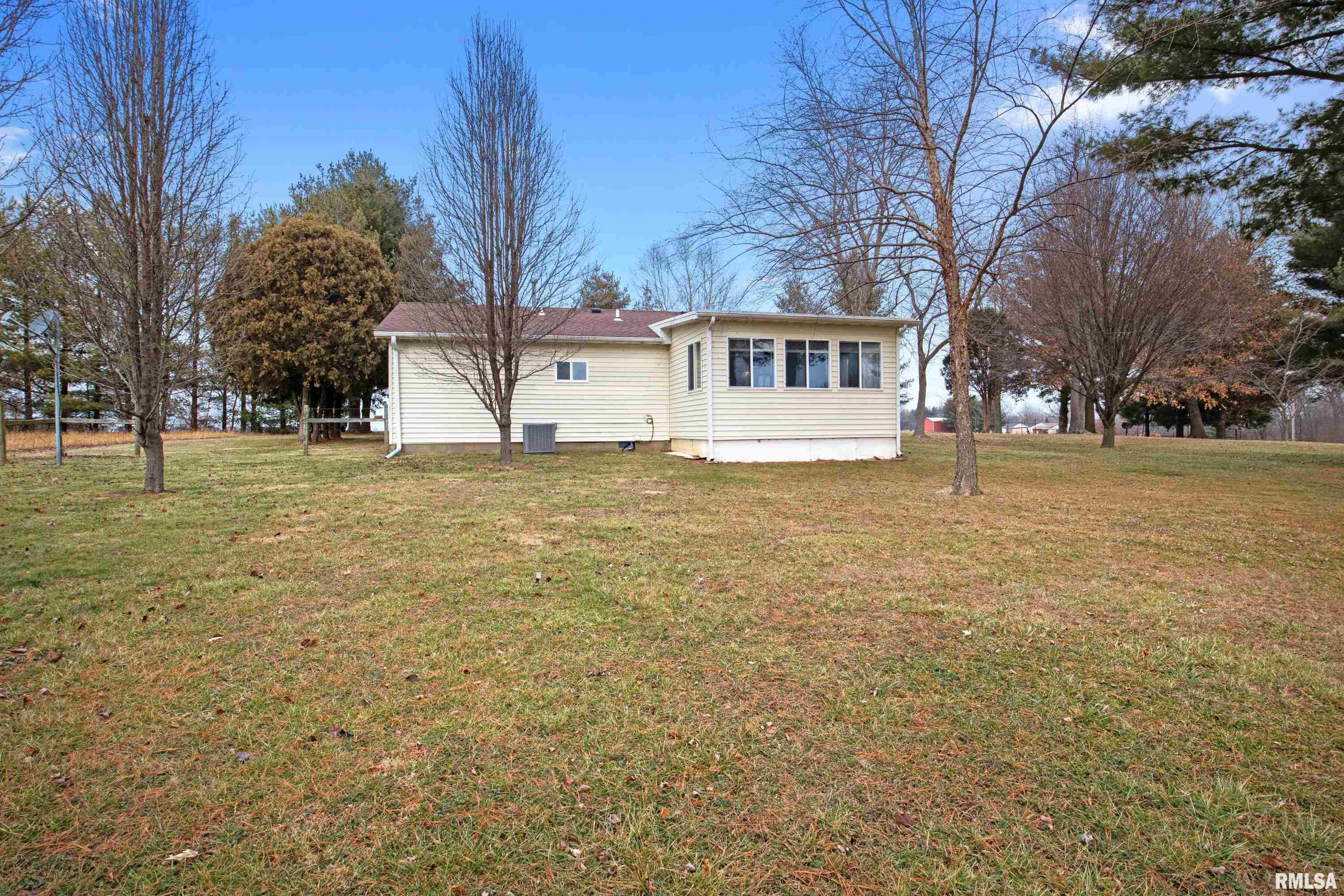 874 South Oaklane Road Springfield, IL 62712 - Photo 26 of 48