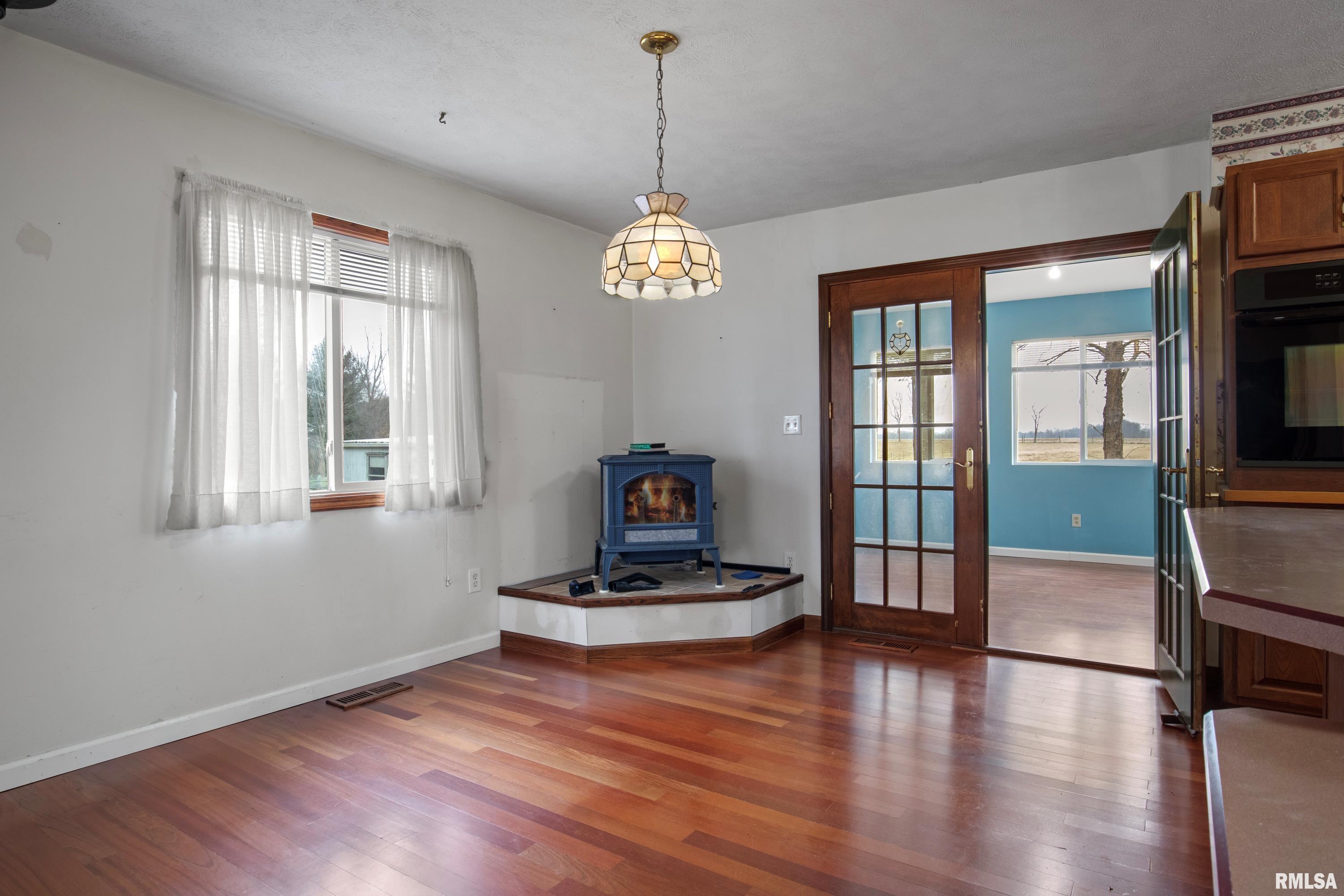 874 South Oaklane Road Springfield, IL 62712 - Photo 5 of 48