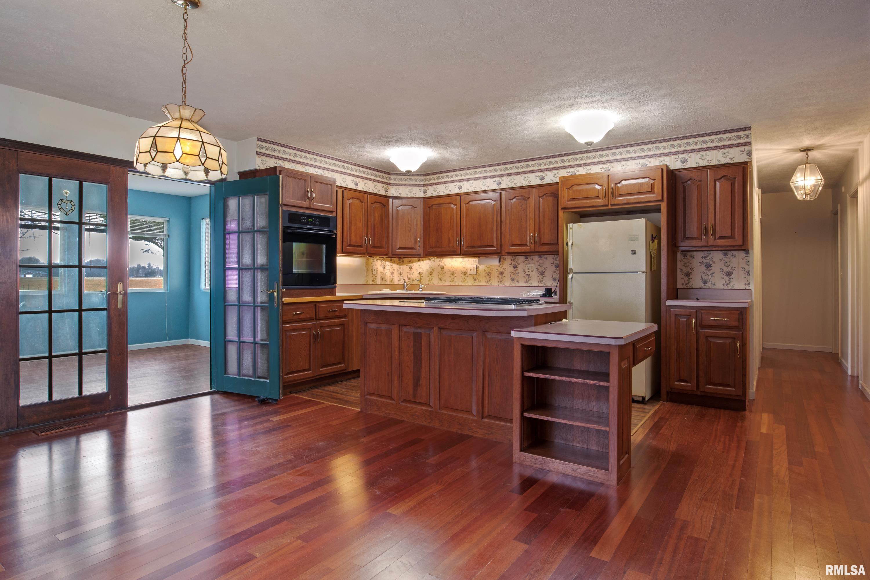 874 South Oaklane Road Springfield, IL 62712 - Photo 7 of 48