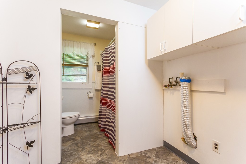 380 Townsend Road Groton, MA 01450 - Photo 18 of 22 Gallery Image 18