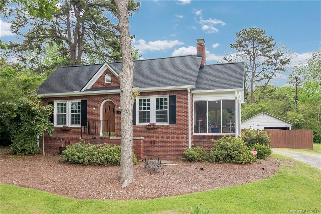 2046 Eaton Road Charlotte, NC 28205 - Photo 1 of 16 Gallery Image 1