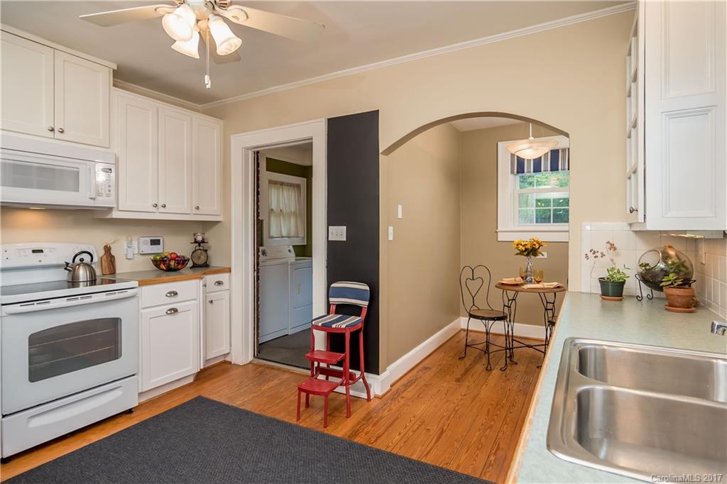 2046 Eaton Road Charlotte, NC 28205 - Photo 6 of 16 Gallery Image 6