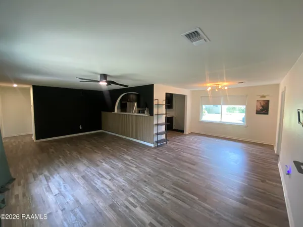 $2,500 | 9922 North Parkview Drive, Baton Rouge, LA 70815