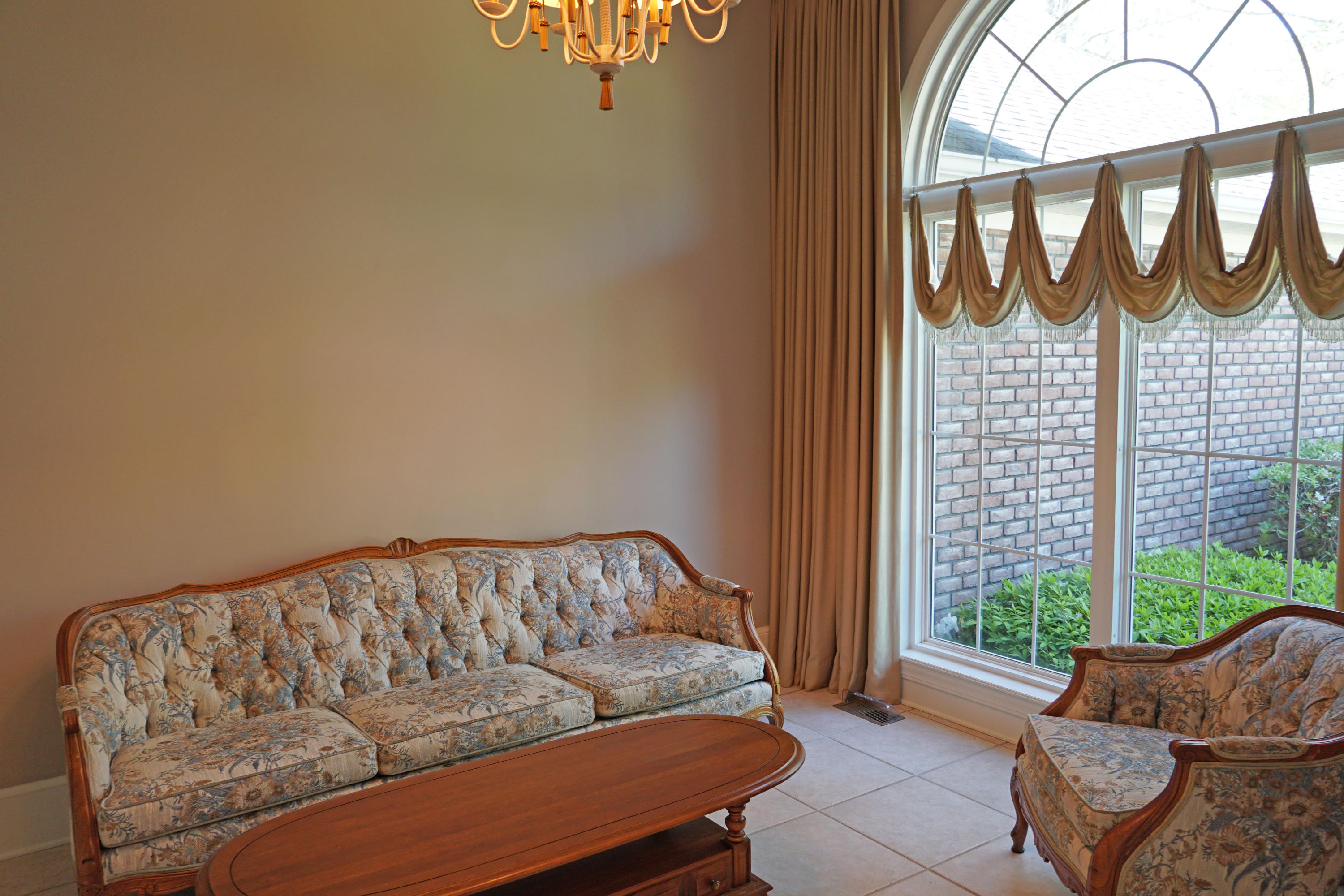 29 Ridge Lake Drive Manning, SC 29102 - Photo 14 of 39 29 Ridge Lake front sitting room 1