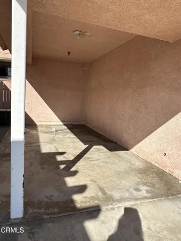 a view of a back yard of the house