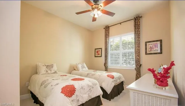 a view of potted plants with sky view