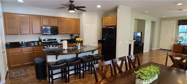 $545,000 | 15723 Parkhouse Drive, Unit 59, Fontana, CA 92336