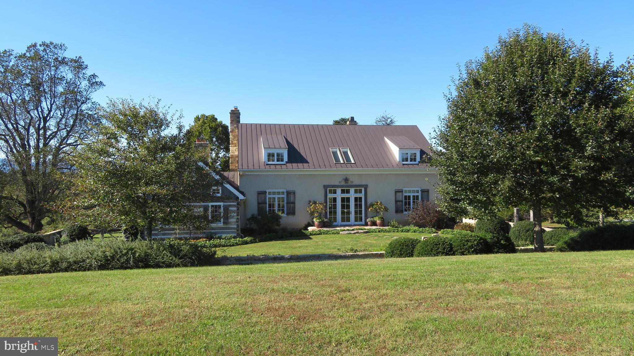 5790 Leeds Manor Road Hume, VA 22639 - Photo 20 of 61 Front Facade of house
